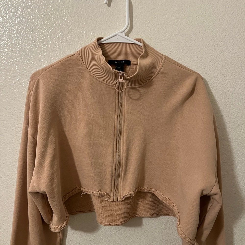 Pull Over Sweatshirt